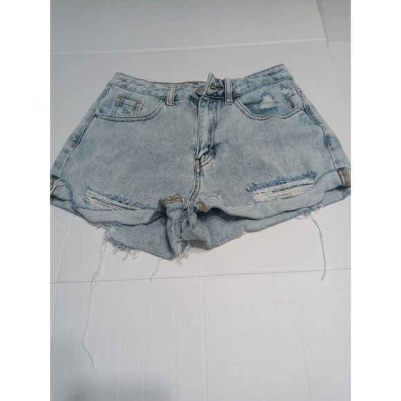 PacSun Pants - Pacsun women's ripped jeans shorts‎ size 28